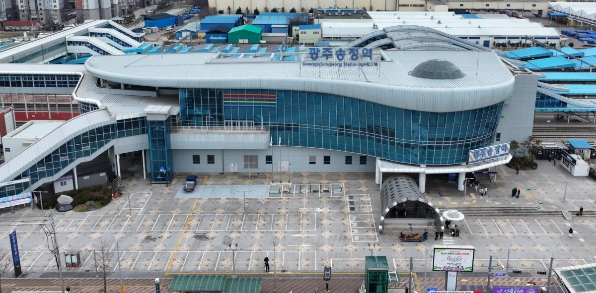 전남광주 송정역 전경.