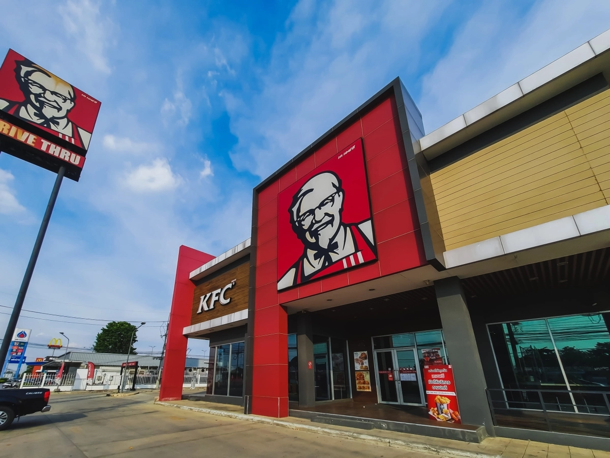 외식 프랜차이즈 업체인 KFC 드라이브스루 매장 전경. 위 사진은 기사 본문과 직접적인 관련 없음. 123rf