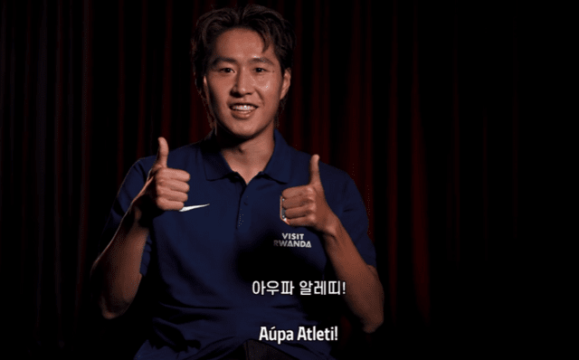 이강인이 유창한 스페인어로 아틀레티코 마드리드 구단과 인터뷰하는 모습. 아틀레티코 마드리드 유튜브 캡처