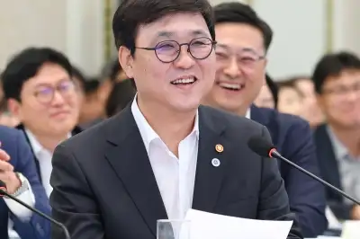 새로운 K브랜드 만들고, 외래 방한객 4천만명 부른다…문체부 하반기 업무보고