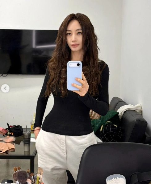 김혜수 인스타그램
