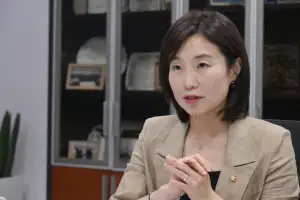 “3대 메가 프로젝트 성공하려면 원전 건설 계획 내놔야”