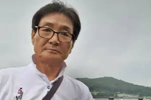 thumbnail - “나도 도움받고 살았으니”…물에 빠진 아이 구한 65세, 포상금까지 나눴다 thumbnail - “나도 도움받고 살았으니”…물에 빠진 아이 구한 65세, 포상금까지 나눴다