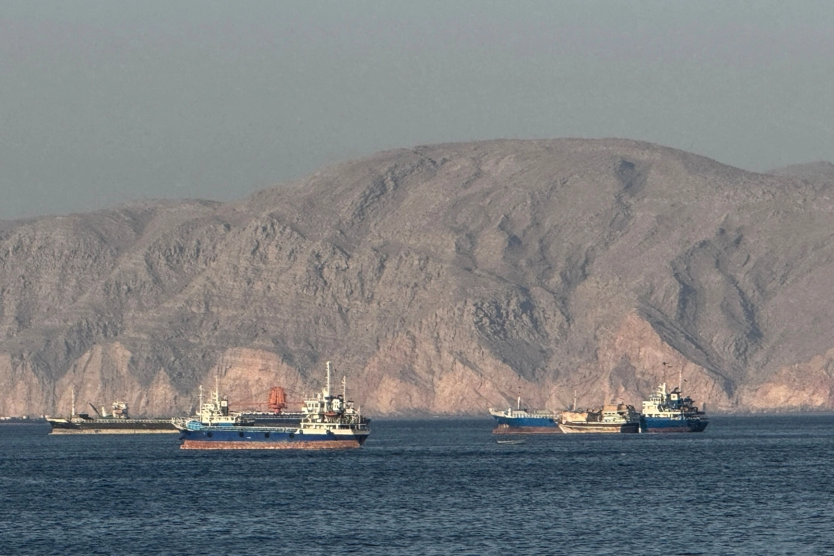 FILES-OMAN-IRAN-US-ISRAEL-WAR-BANGLADESH-SHIPPING