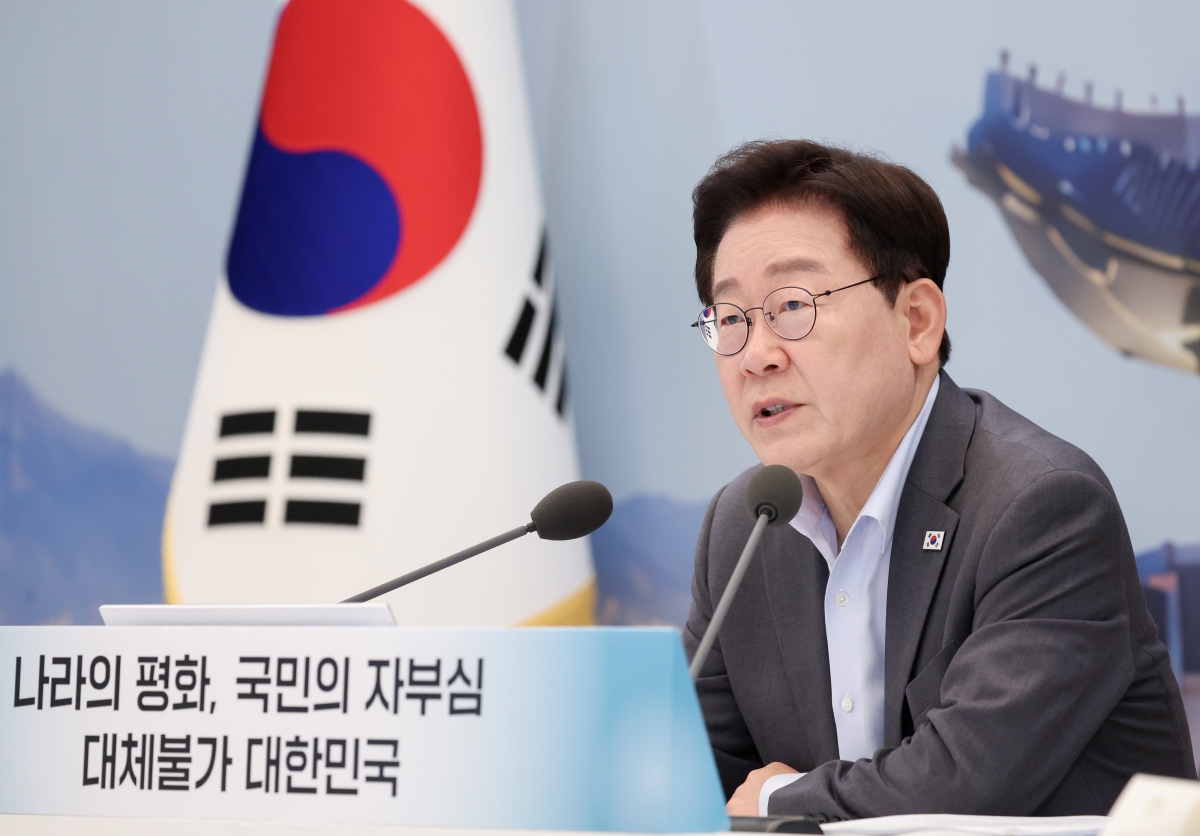 이재명 대통령이 5일 청와대 영빈관에서 열린 외교부·통일부·국방부·국가보훈부 등에 대한 부처 업무보고에서 발언하고 있다. 2026.8.5 청와대통신사진기자단