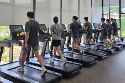 폭염에 러닝 열정 자랑하다 쓰러질라…스트레칭·보강운동이 보약