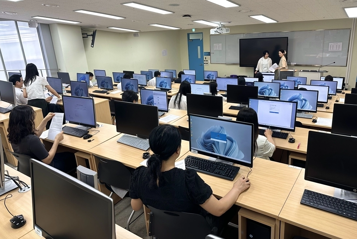 2026학년도 하반기 한성대학교 직원 채용 ‘생성형 AI 활용 직무시험’ 현장 사진. 한성대 제공