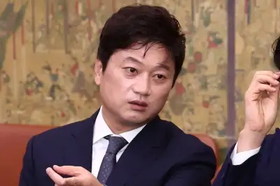 “어떤 정신머리로 이따위 사과문을” 박문성, 축구협회에 분노…관계자 사퇴 촉구