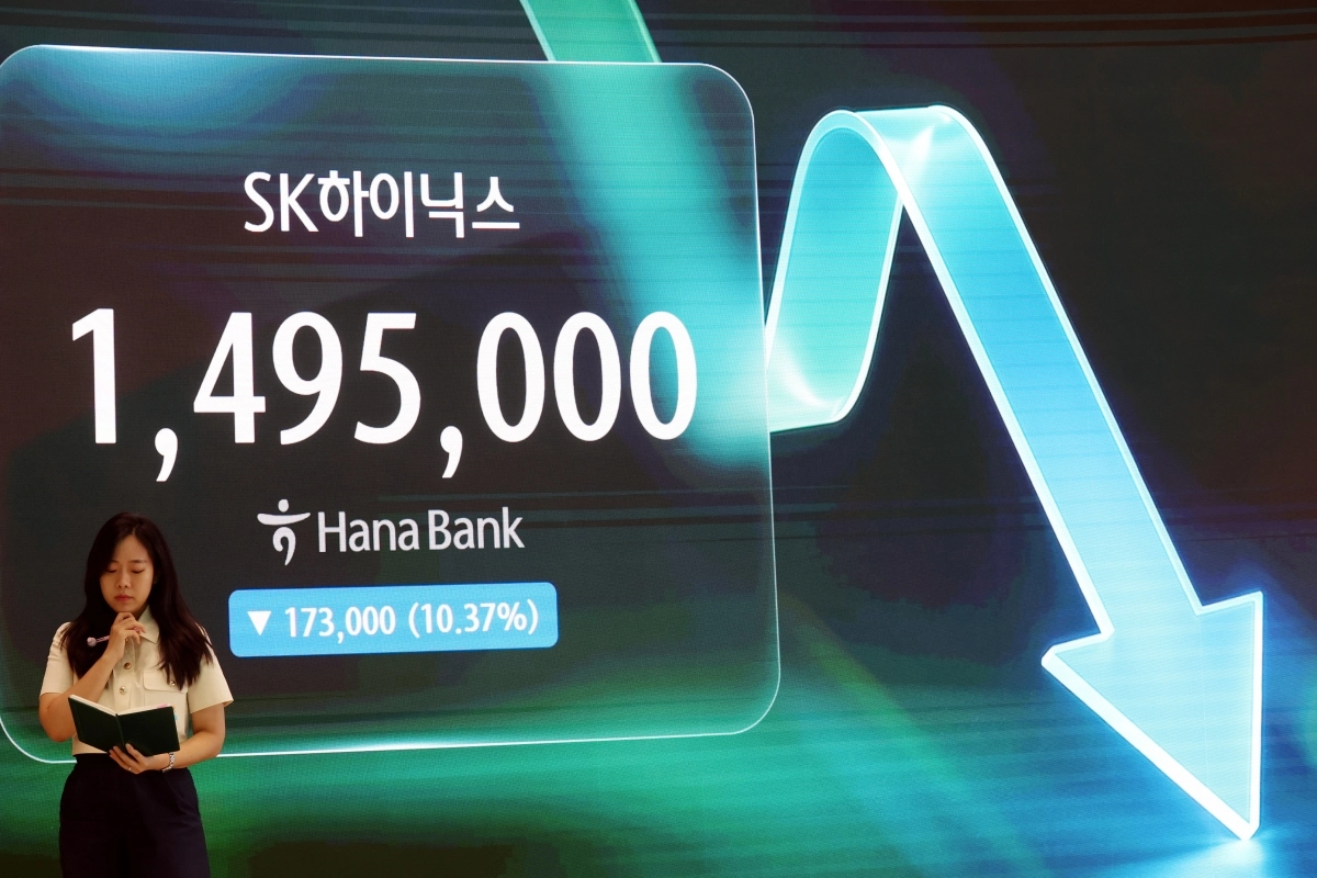 SK하이닉스, 10프로 넘게 하락