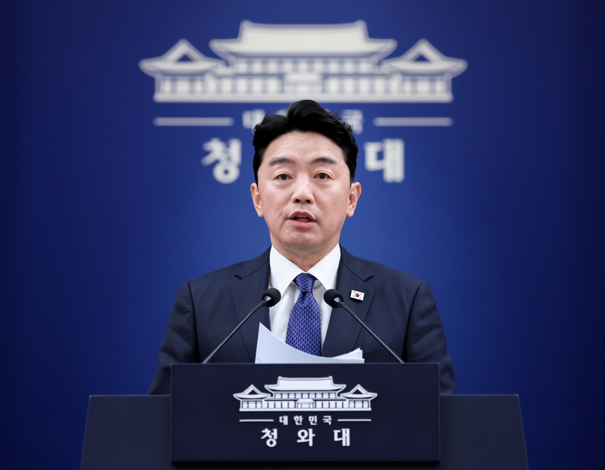 강훈식 비서실장, 메가프로젝트 민관합동 점검회의 결과 브리핑