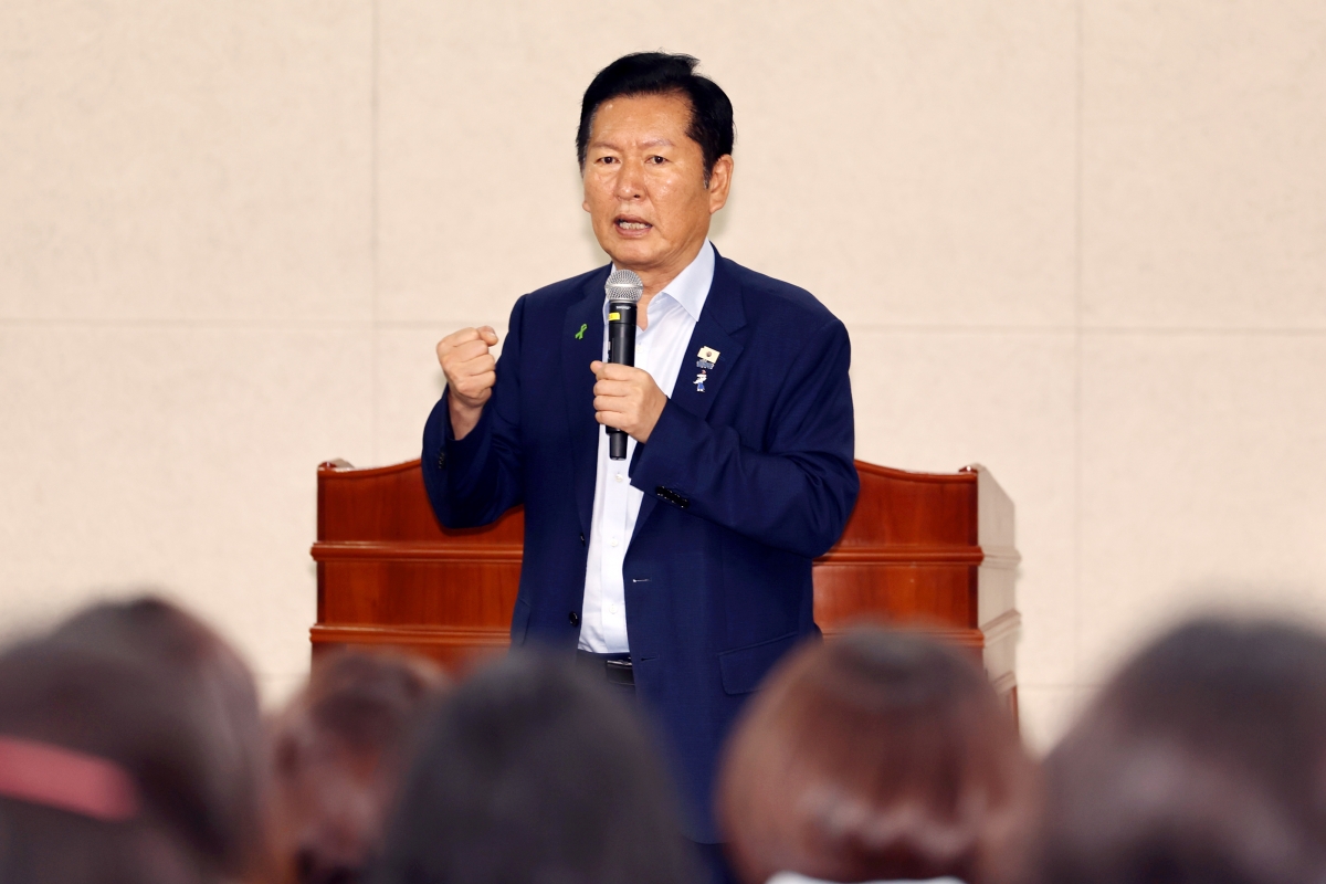 광주교대서 강연하는 정청래 후보
