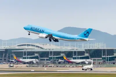 대한항공·아시아나 합병 최종 결의…‘통합 항공사’ 12월 출범 시동
