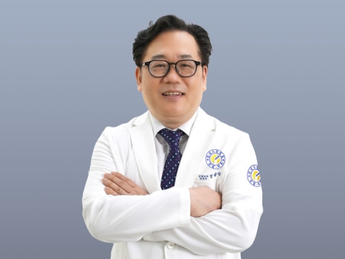 뼛속까지 시린 에어컨 바람… ‘관절 냉방병’ 주의해야