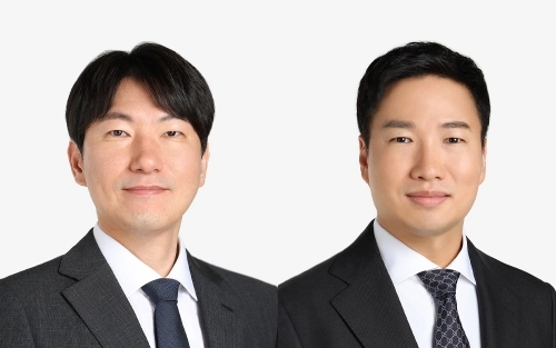 사진 왼쪽부터 법무법인 화우 신재문 파트너변호사, 김도경 파트너변호사. 화우 제공