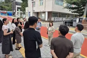 박희정 서울시의원, 시흥목련아파트 앞 금하로3길 현장방문