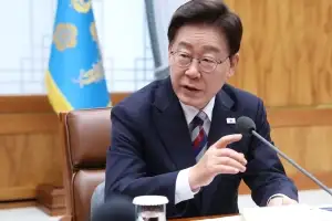 李대통령 “청년세대, 기회 많이 줄어 좌절…공급자 중심 정책 바꿔야”