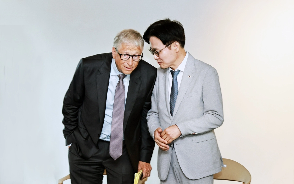 빌 게이츠 의장 만난 김정관 장관