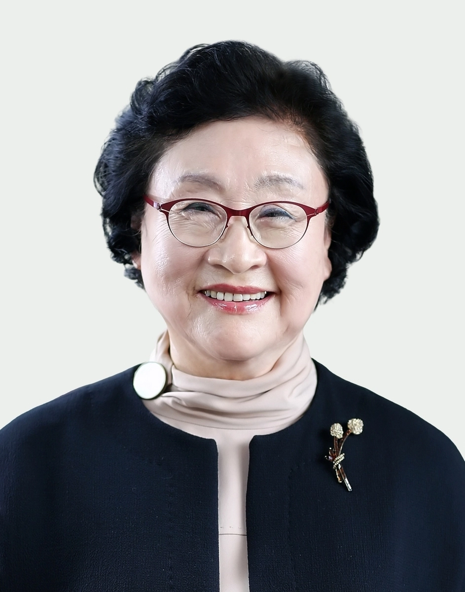 김필식 동강·해인학원 이사장.