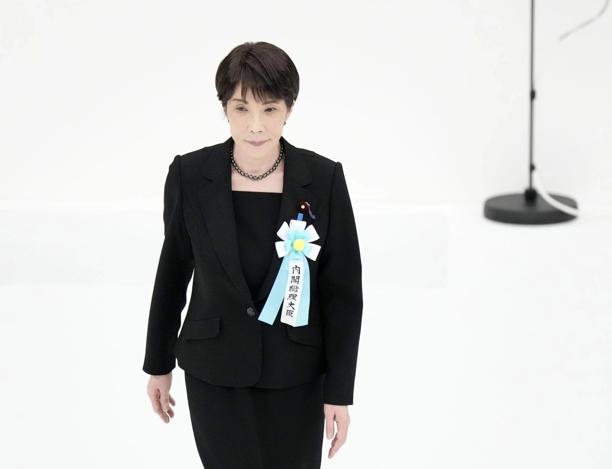 다카이치 사나에 일본 총리가 한국 광복절이자 일본 종전기념일인 15일 도쿄에서 열린 전몰자 추도식에 참석하고 있다. 2026. 8. 15 도쿄 교도 연합뉴스