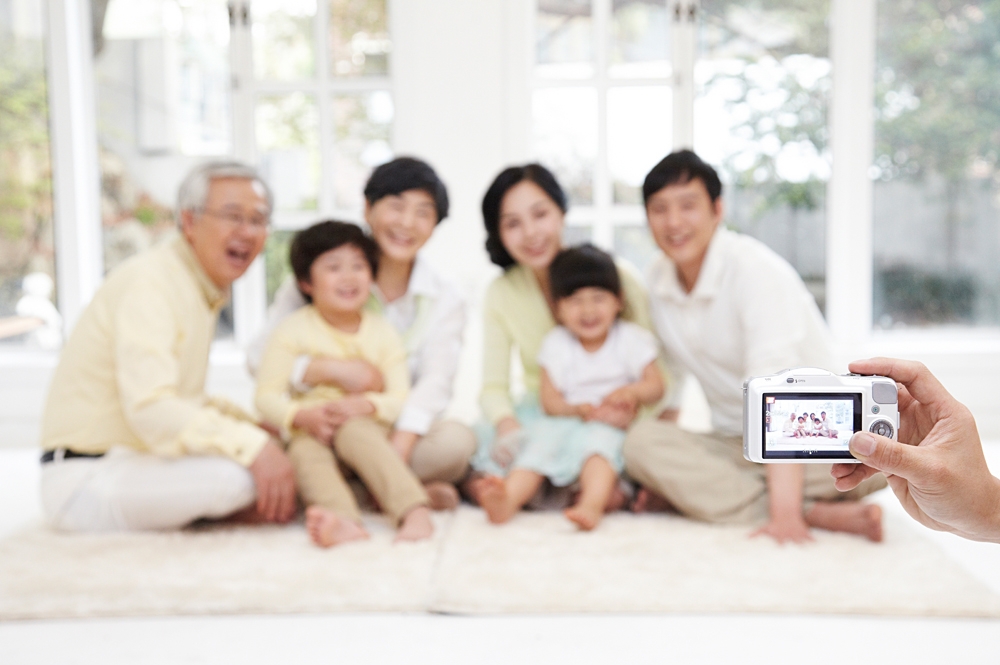 가족사진 자료 이미지. 아이클릭아트