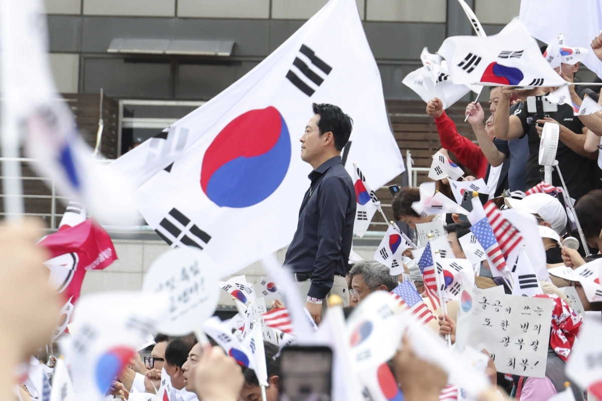 국민의힘 장동혁 대표가 지난 15일 서울 송파구 올림픽공원 핸드볼경기장에서 열린 6·3 지방선거 투표용지 부족 사태 규탄 시위에 참석해 있다. 국민의힘 제공