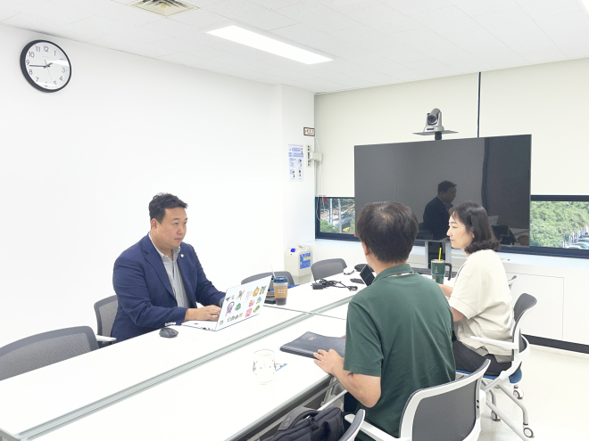 이기대 경기도의원, 햇빛의 이익, 시민과 지역사회에 돌아가야...경기시민발전협동조합협의회 차담회