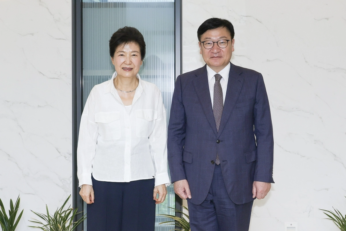 [수정본] 박근혜 전 대통령 만난 정점식 원내대표