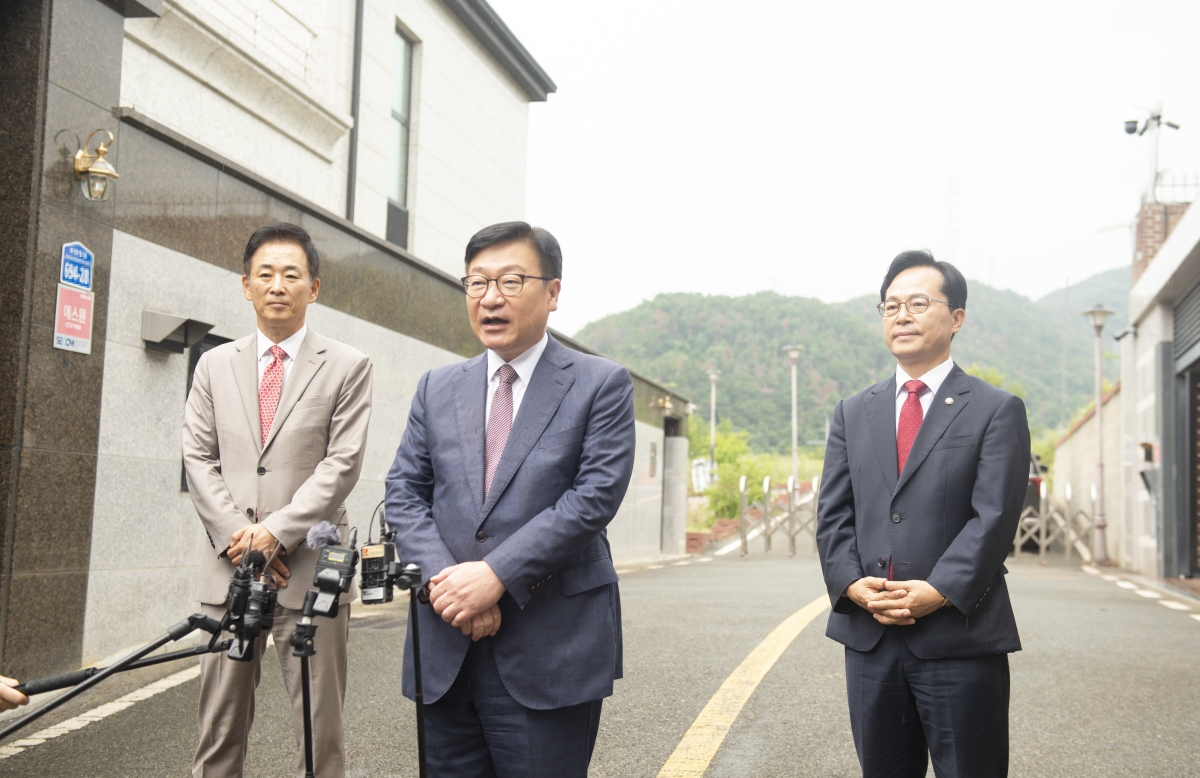 박근혜 전 대통령 예방한 정점식 원내대표
