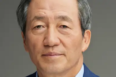 정몽준 이사장, 전태일이소선재단에 5억 기부