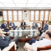 김희수 경북도의회 의장, 역대 의장들과 오찬간담회 가져