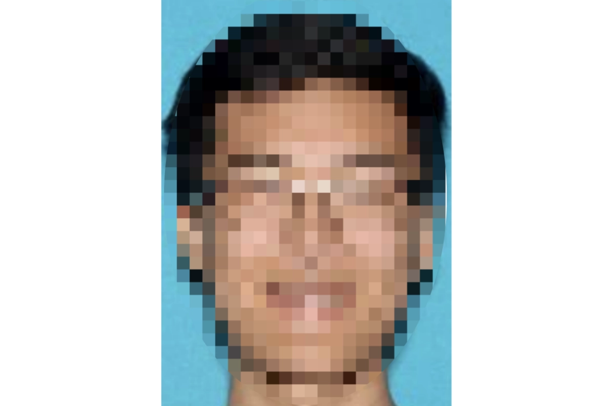 지난 14일(현지시간) 미국 뉴욕주에서 한국계로 추정되는 20대 남성이 한 기독교 학교 교사로 일하던 시절 미성년자를 상대로 성범죄를 저지른 혐의로 체포됐다(사진 모자이크 처리함). 캘리포니아주 샌타크루즈 카운티 보안관실 제공