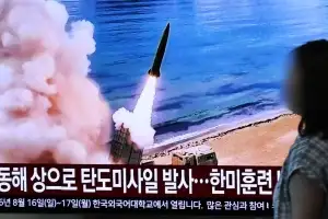 합참 “북한, 동해상으로 미상의 발사체 발사”