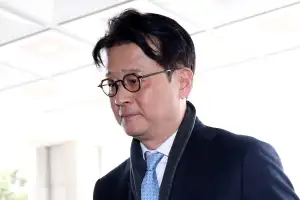 특검, ‘김건희 도이치 수사 무마’ 이창수 전 지검장 기소…심우정 전 총장도 재판행