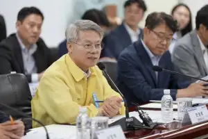 민형배 시장 “여수산단 사업재편 안착 위해 적극 지원 나설 것”