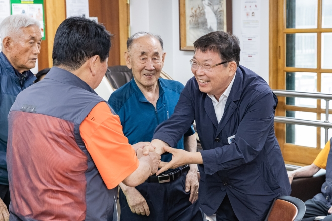 ‘1석 3조’ 광진 경로당 외식데이