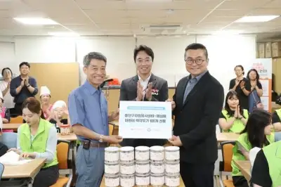 용산구에서 어린이·조선호텔 함께 백깍두기 김장 나눔