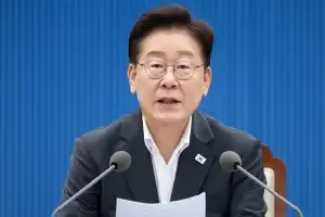 민주 의원들 차례로 만나는 李… ‘식사정치’로 심리적 분당 수습