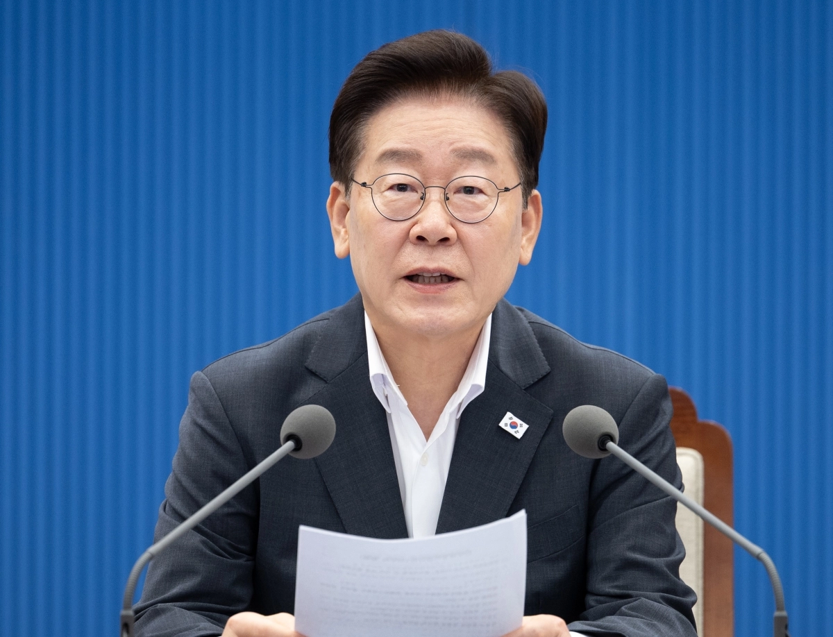 이재명 대통령이 21일 청와대에서 열린 국민주권정부 제1차 반부패정책협의회에서 발언하고 있다. 연합뉴스