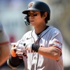 이정후 MLB 톱10 지켰다…4경기 연속 안타 행진