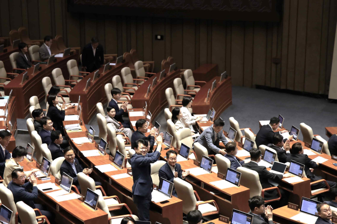 4495일 표류한 사회연대경제기본법…12년 ‘입법 릴레이’ 끝낸 복기왕