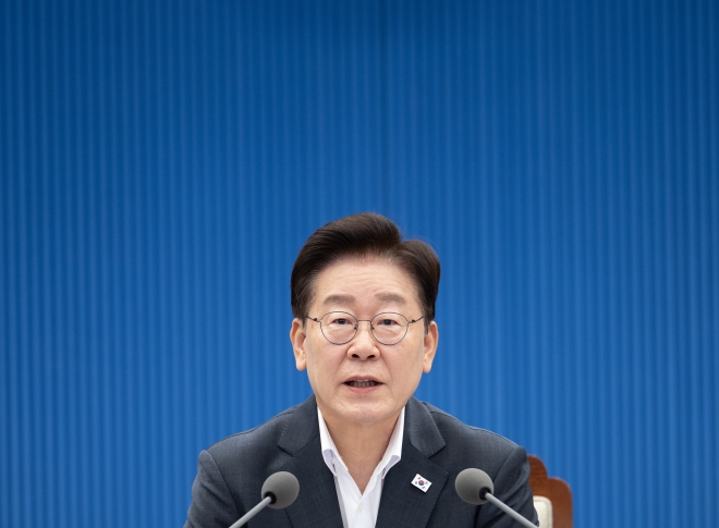 李대통령, 25일 민주당 신임 지도부 靑 초청 만찬 회동