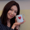 ♥하트컵 들고 ‘활짝’…수영, 결별 후 ‘깜짝 데이트’ 포착