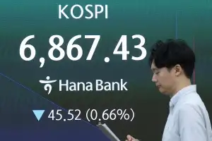 ‘역대급 주주환원’ 삼성전자 6% 급락…코스피 하락 출발