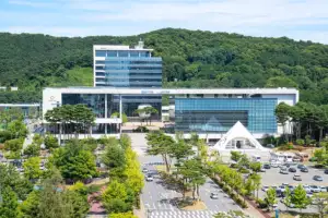삼성 19조원 천안 투자 본격화…인프라복합동 첫 삽