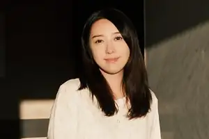 “유명 女스타, 일본 국보 훼손 혐의로 현지서 체포” 충격…징역 5년 살 수도