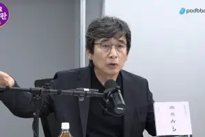 유시민 “李대통령, 오만한 권력자 모습” 친명계 “저주의 독설… 작가 아닌 무당”