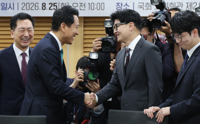 오세훈·한동훈, 한자리서 장동혁 향해 쓴소리
