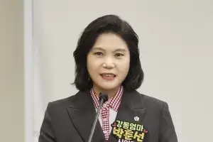 ‘강동엄마’ 박춘선 서울시의원, 주민 불편 직접 챙겨… 강동 교통신호체계 개선 이끌어