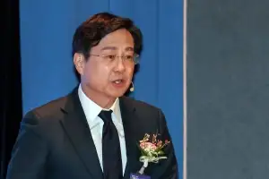 ‘단기 금융논리 vs 장기 산업투자’…서스틴베스트 류영재 대표가 고려아연에 던진 질문