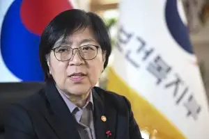 노인 표심에 기초연금도 급제동…장관 브리핑 1시간 전 돌연 취소